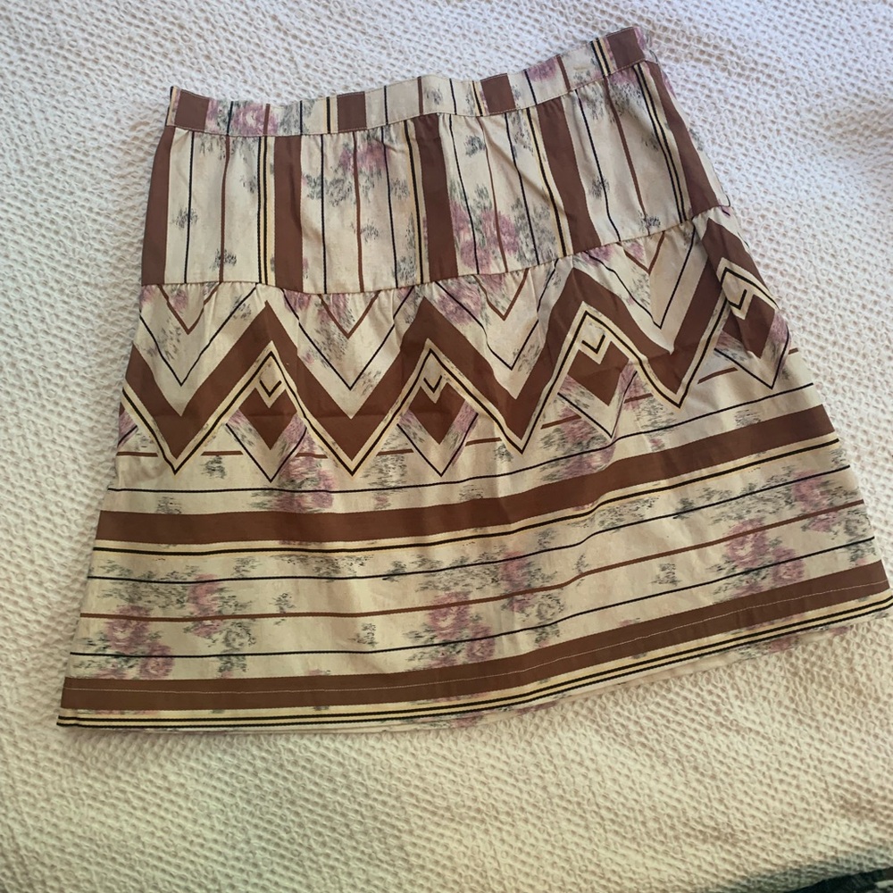 NWT Anthropologie skirt, by Tiny - size medium